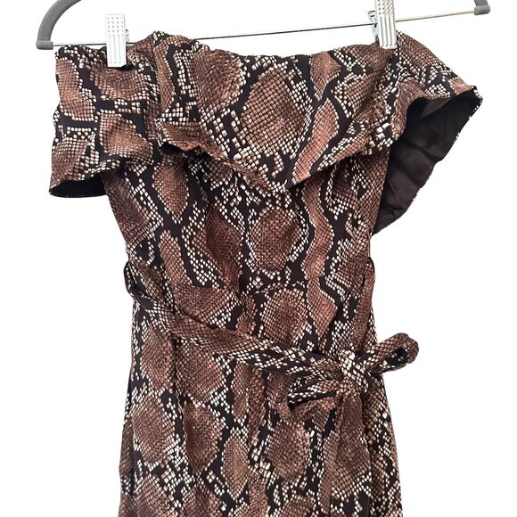 ARITZIA Babaton Snake Print Sleeveless Jumpsuit Sz 2 - Picture 4 of 6